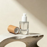 Penjualan Panas Kemasan Kosmetik Botol Semprot Losion Kaca Buram 30ml 50ml dengan Tutup Bambu