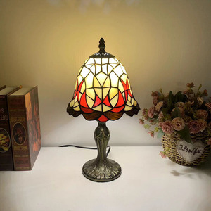 LongHuiJing 8Inch Stained Glass <strong>Table</strong> Lamp Zinc Alloy Base E26 E27 Socket Flowers Red Geometric Bell Lampshade Factory Wholesale - Product Image 5