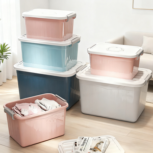BARGAIN FACTORY 3-Piece <strong>Clear</strong> Plastic Storage <strong>Containers</strong> Lids Clips 43L Capacity Integrated Handles BPA Free English Design - Product Image 5