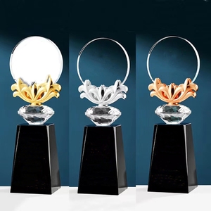 <span class=keywords><strong>Hyper</strong></span> Crafts Custom K9 Flower Base Trofeo para Premios Medallas Placas - Product Image 2