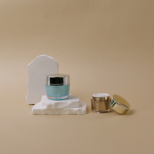 Empty Plastic Cosmetic Jars Face Cream Jars Body Cream Packaging Bottle With Screw Lids