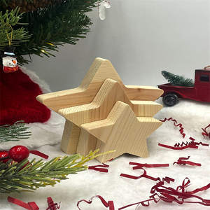 Factory Wholesale Gift Decorations Personalization Engraved Handmade Europe Style Solid Wood Star Christmas Ornaments