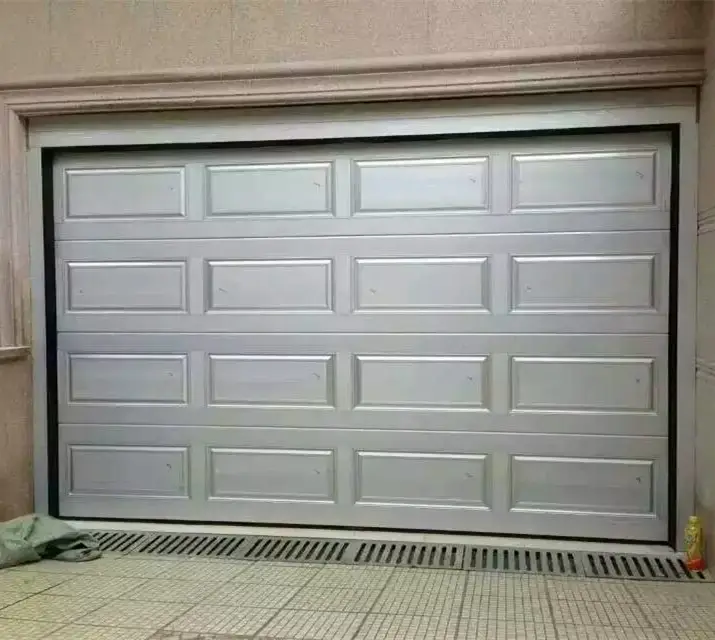 Porte automatique aérienne de Garage, à section chaude, avec pièces