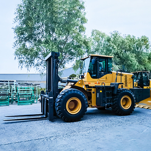 מפעל סיני חדש שטח מלגזה 4 x4 דיזל שטח קשה מלגזה <span class=keywords><strong>6ton</strong></span> 7ton 8ton מעל כביש מלגזה - Product Image 2