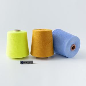 Fil fantaisie 100% coton cardé OE teint, haute résistance, résistant à l'usure, écologique, anti-boulochage, pour le tricot à la main, tissus textiles - Product Image 1