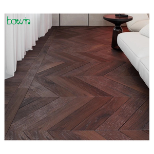 Suelo de parquet de espina de pescado de madera dura maciza cepillada ahumada profunda - Product Image 1