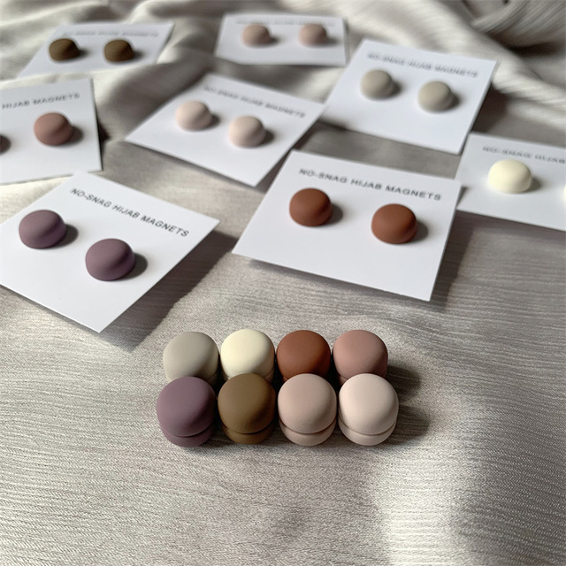40-color Clothing Accessories Ethnic Clothing and Accessories Other Ethnic Accessories Macron Round Magnet Shawl Sleeve Button