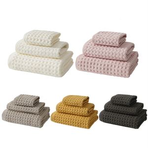 Nouvel ensemble de bain prêt à l'emploi, séchage rapide, logo brodé, ensemble de serviettes en coton gaufré, pour spa et usage domestique - Product Image 1