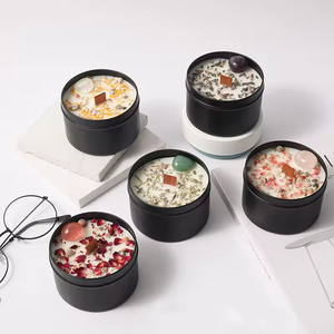 Wholesale High Quality Tin Scented <b>Candle</b> With Dried Flowers and Crystal <b>Candle</b> Soy Wax for Home Decoration - Product Image 2