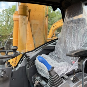 Escavatore Gommato <span class=keywords><strong>Usato</strong></span> Hyundai 210W-9S 2025 - Attrezzatura Edile con Pneumatici Originali e Condizioni Originali - Product Image 6