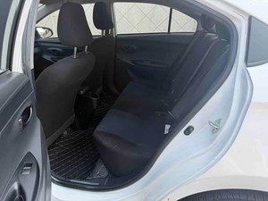 Voitures chinoises d'<span class=keywords><strong>occasion</strong></span> les plus vendues 2019-2021 <span class=keywords><strong>Toyota</strong></span> <span class=keywords><strong>Yaris</strong></span> L Zhixiang CVT Automatique Sièges en cuir Gauche R15 Caméra - Product Image 4