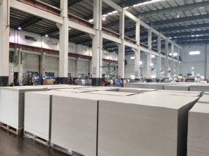 Rollo <span class=keywords><strong>de</strong></span> <span class=keywords><strong>Papel</strong></span> para Impresión Offset, Cartulina C2s, <span class=keywords><strong>Papel</strong></span> para Arte, <span class=keywords><strong>Precio</strong></span> Competitivo - Product Image 6