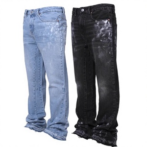 Jean droit tricoté sur mesure pour homme, détails déchirés, effet éclaboussures, ourlet brut, texture vieillie, style rétro sombre grunge - Product Image 2