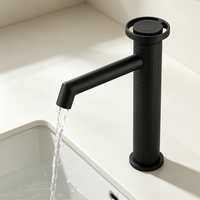 Robinet de lavabo noir nordique de luxe léger, simple, pour eau chaude et froide, pour salle de bain blanche