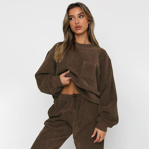 Damen Sweatshirt 2-teilig <span class=keywords><strong>Outfits</strong></span> Jogging-Set Freizeitstil Cordel-Sweatpants individuelles Logo Pelz-Pompon Fitness-Sets - Product Image 5