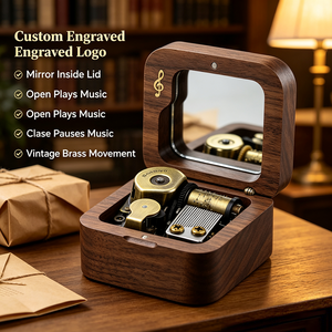 Mini Caja Musical <span class=keywords><strong>de</strong></span> Madera <span class=keywords><strong>de</strong></span> Nogal con Grabado <span class=keywords><strong>de</strong></span> Clave <span class=keywords><strong>de</strong></span> Sol, Mecanismo <span class=keywords><strong>de</strong></span> Cuerda Sankyo, Tapa con Detalle <span class=keywords><strong>de</strong></span> Engranaje, 18 Notas, Diseño <span class=keywords><strong>de</strong></span> Manivela Manual, para Aniversario <span class=keywords><strong>de</strong></span> Bodas - Product Image 1