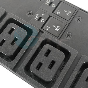 وحدة توزيع الطاقة العالمية من الشركة المصنعة ذات 18/24 منفذ وحدة موزعة الطاقة الذكية للمتر 63A 125A مع قطعة قطع 19 C19 - Product Image 5