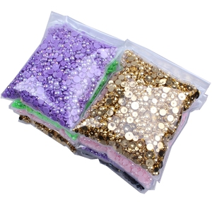 Perles plates en résine couleur AB de 10g, plusieurs tailles, strass pour la décoration de bijoux, sacs, chaussures et coques de téléphone DIY - Product Image 2