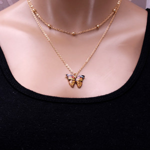 สร้อยคอจี้รูปผีเสื้อ ดีไซน์แบบมีชั้นๆ โซ่ทอง สำหรับผู้หญิง สวมใส่ได้ทุกวัน จี้รูปทรงเรขาคณิต จี้สีฟ้า - Product Image 2