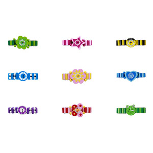Juego de relojes de dibujos animados de madera para niños pequeños de 1 a 3 años, juguete educativo para el aprendizaje temprano del tiempo con 9 diseños coloridos, reloj de juego educativo - Product Image 1