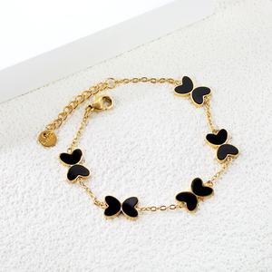 Elegantes Pulseras Clásicas con Dijes Chapadas en Oro de 18k, Joyería Antideslustre al por Mayor, Pulsera de Acero Inoxidable con Concha de Mariposa para Mujer - Product Image 3