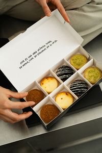 Boîte à biscuits imprimée avec logo personnalisé emballage <span class=keywords><strong>de</strong></span> boulangerie avec boîte <span class=keywords><strong>de</strong></span> <span class=keywords><strong>papier</strong></span> <span class=keywords><strong>de</strong></span> soie sulfurisé boîte <span class=keywords><strong>de</strong></span> <span class=keywords><strong>papier</strong></span> à biscuits - Product Image 6