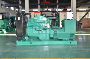 Gerador diesel silencioso aberto 10kva 25kva 30kva 40kva 50kva 60kva 70kva 100kva 150kva 200kva 250 kva 300kva com motor Cummins - Product Image 2