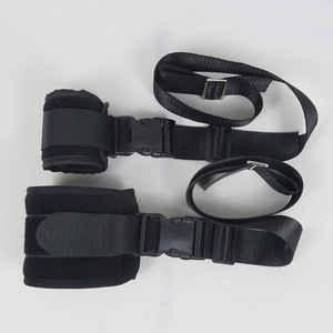 Dispositifs de contention des membres pour patients alités, y compris la contention des membres supérieurs et inférieurs, la contention des poignets et des chevilles, et les soins aux poignets. - Product Image 4