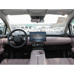 2025 AION UT 420 Smart Edition Pure Electric Family Car 5 puertas 5 plazas Hatchback CLTC 330km Range 4,1 s Acceleration City - Product Image 3