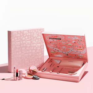 Boîte cadeau rigide personnalisée pour cosmétiques avec couvercle à charnière et intérieur personnalisé, boîte d'emballage de luxe pour articles de beauté de style livre - Product Image 3