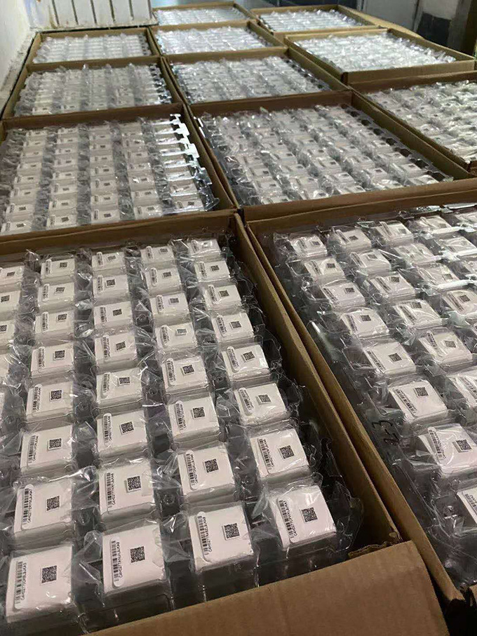 single 20W USB C port charger - no retail box