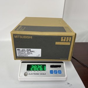 Amplificador de Servoaccionamiento de CA Serie MR-J de MITSUBISHI, MR-J2S-350B - Product Image 6