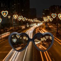 Lunettes à Effets Cœur d'Amour : Regardez les Lumières Se Transformez en Cœurs la Nuit – Lunettes de Diffraction Tendance pour Femmes