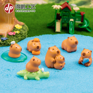 ตุ๊กตาคาปิบาร่าเรซิ่นขนาดเล็ก ของตกแต่งบ้าน - Product Image 2