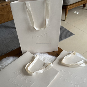 Custom Embossed Logo Personalized Eco-Friendly Reusable Shopping Bag with Handle for Clothing Promotion and Gift Packaging - Product Image 3
