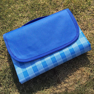 Tapete de Picnic Portátil de Tela Oxford de Alta Calidad, Tapete de Playa con Logotipo Personalizado, Resistente a la Humedad y al Agua - Product Image 5