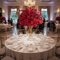 Boule de fleurs artificielles romantiques en soie rouge et blanche Uschool HQ045, design incassable, pour centre de table de mariage, Chine - Vente chaude