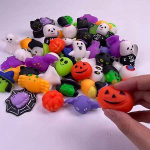 Juguetes de Halloween al por mayor, juguetes blandos, juguetes antiestrés de animales de Halloween, juguete suave para apretar, Kawaii Mochi Squishy - Product Image 3