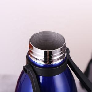 Logo personnalisé Bouteille d'eau isolée sous vide Aqua Flask avec poignée en plastique 1,2 l 1,5 l - Product Image 6