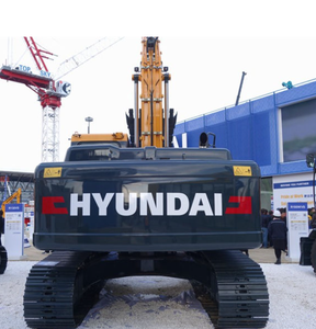 Pelle sur chenilles Hyundai R225LVS d'occasion Corée du Sud Matériel de construction fiable, haute performance et faible kilométrage - Product Image 6