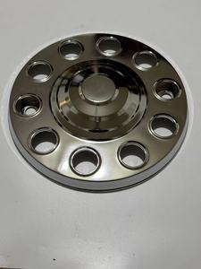 Accessoires de <span class=keywords><strong>camion</strong></span> de personnalisation d'usine ZEXIN adaptés aux camions <span class=keywords><strong>MAN</strong></span> Couvre-roues filetés de 22.5 pouces Couleur personnalisée disponible - Product Image 4