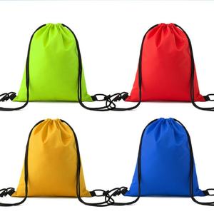 Sac à dos de sport et de voyage personnalisé en polyester imperméable avec poignée en corde et fermeture à cordon - Product Image 4