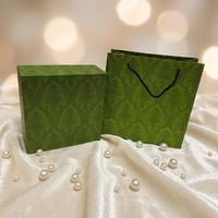Sac de shopping en papier couché recyclable de luxe personnalisé avec poignée en corde de coton et pelliculage mat pour les entreprises