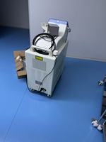 Système laser Holmium YAG, équipement laser Holmium médical pour la lithotripsie en urologie, la chirurgie de découpe des tissus prostataires