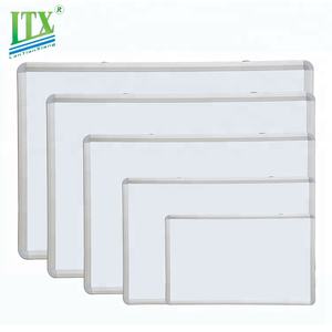 Tableau blanc magnétique moderne en métal à effacement à sec avec cadre en aluminium et crochets mobiles <span class=keywords><strong>pour</strong></span> l'enseignement - Product Image 2