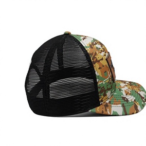 Casquette Trucker 6 Panneaux Structurée en Maille Camouflage avec Patch en Cuir Personnalisé, Fabriquée au Vietnam, pour Adultes, Style de Haute Qualité - Product Image 3