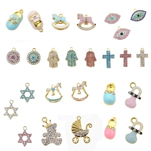 Breloques en émail rose bébé, motif cheval roulant, croix, étoile de David, Hamsa, strass, pour chaussures, pour bricolage islamique, pour bébés, épingles - Product Image 1