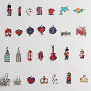 2025 moda <span class=keywords><strong>Londres</strong></span> autobús rojo cabina telefónica país bandera Big Ben encantos llavero recuerdo llavero DIY <span class=keywords><strong>Londres</strong></span> encantos - Product Image 5