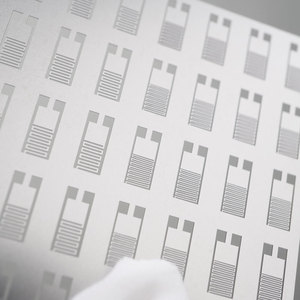 Servicios de fabricación de corte láser de precisión para máscaras y aberturas de microagujeros - Product Image 2