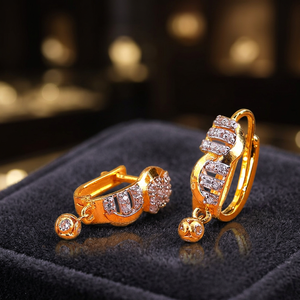 Modernos Pendientes de Aro con Clip de Oro de 18K para Mujer, Joyería de Moda con Diamantes de Estilo Étnico - Product Image 3